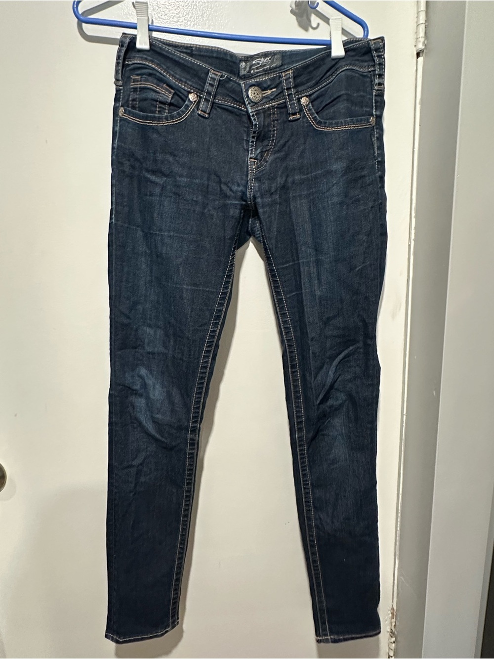Silver Jeans Women's Dark Wash aiko Skinny Jeans